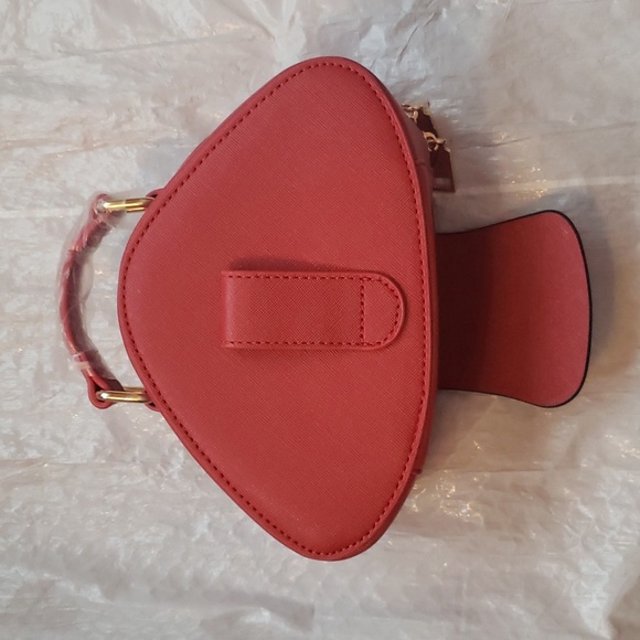 Backstitch Bruja Willow Mushroom Bag (Red). NEW. Convertible purse/backpack. - Picture 5 of 8